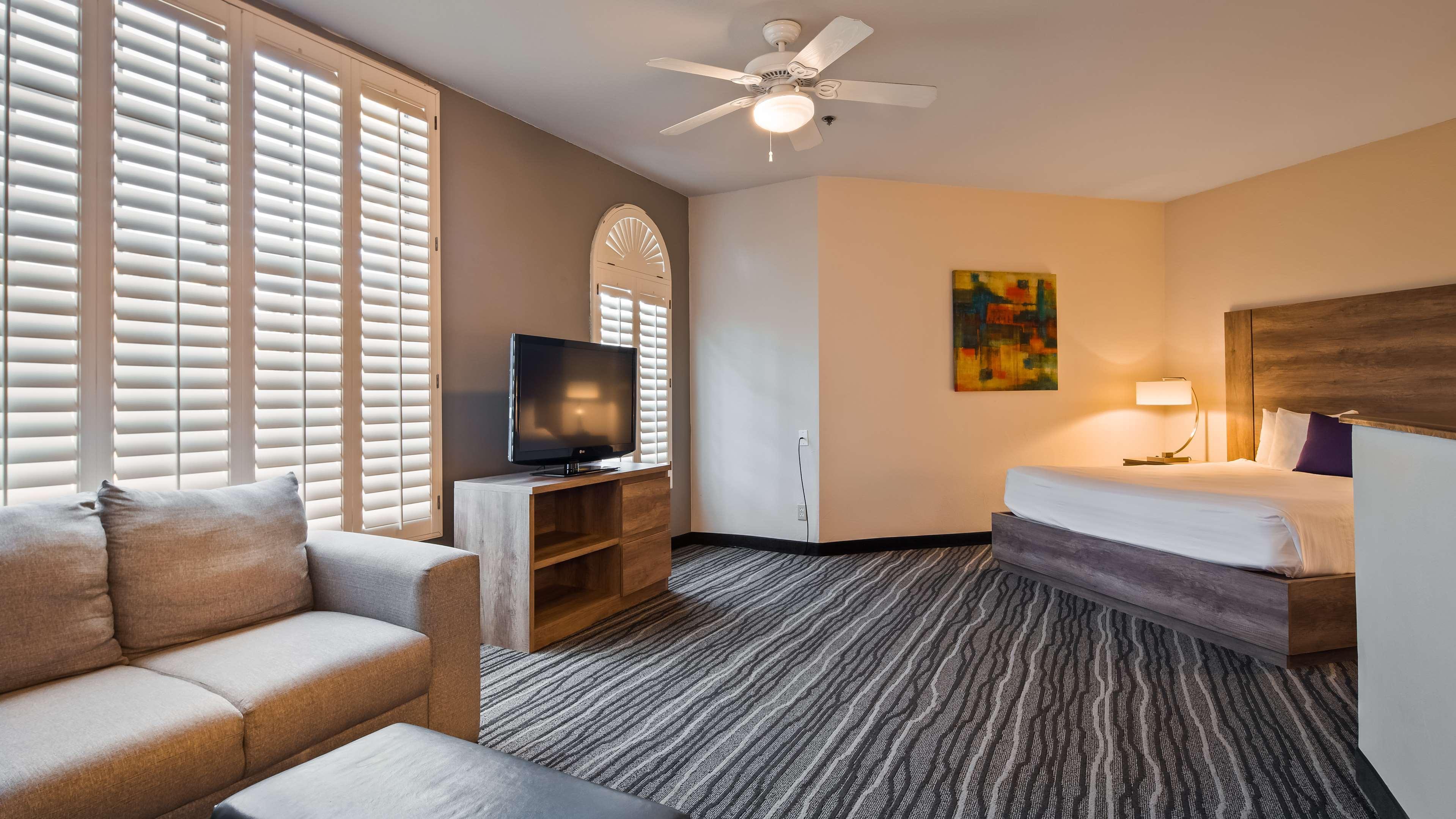 Best Western Posada Royale Hotel & Suites Simi Valley Bagian luar foto