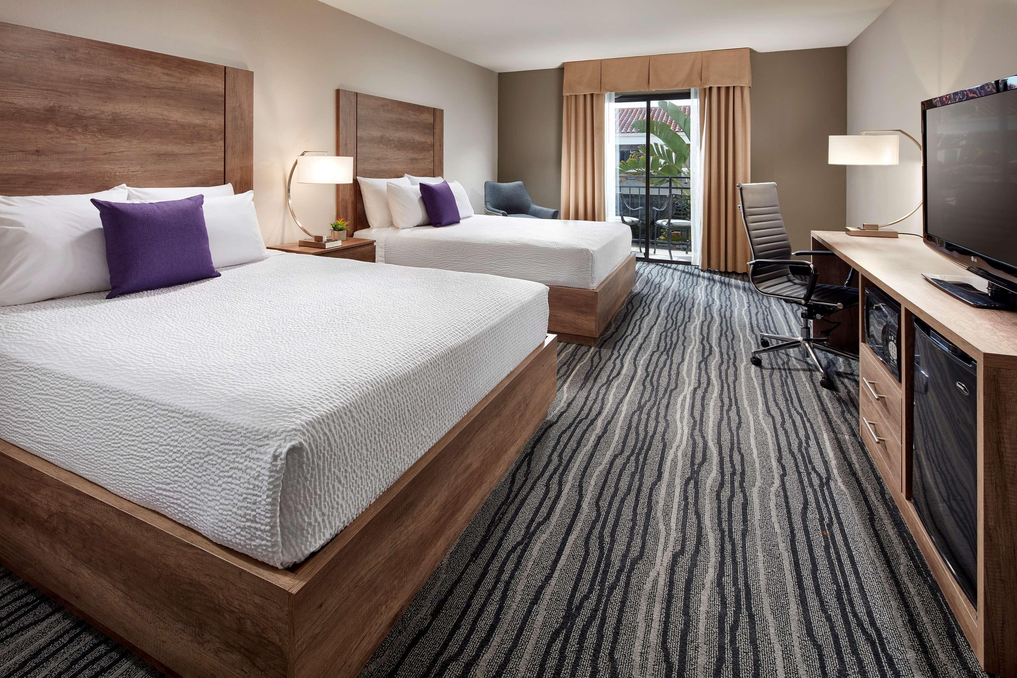 Best Western Posada Royale Hotel & Suites Simi Valley Bagian luar foto