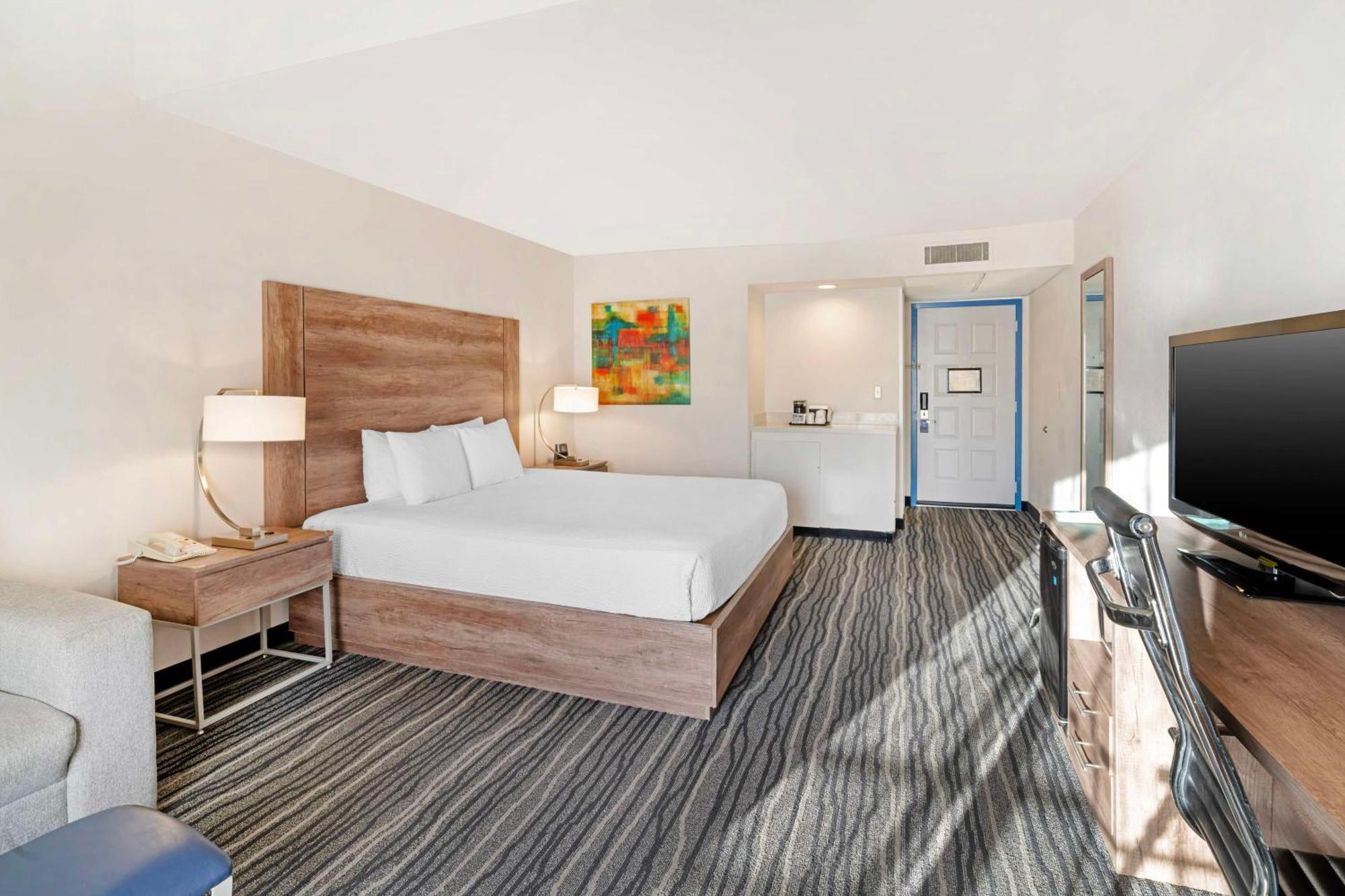 Best Western Posada Royale Hotel & Suites Simi Valley Bagian luar foto