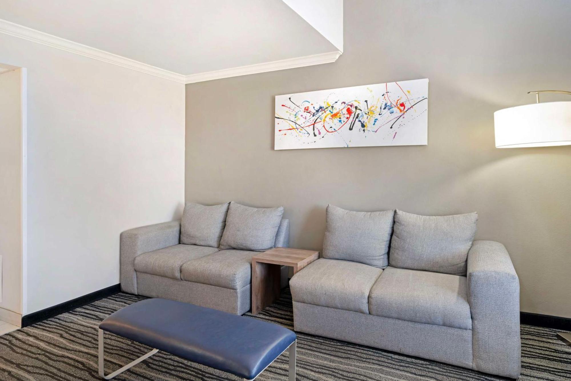 Best Western Posada Royale Hotel & Suites Simi Valley Bagian luar foto